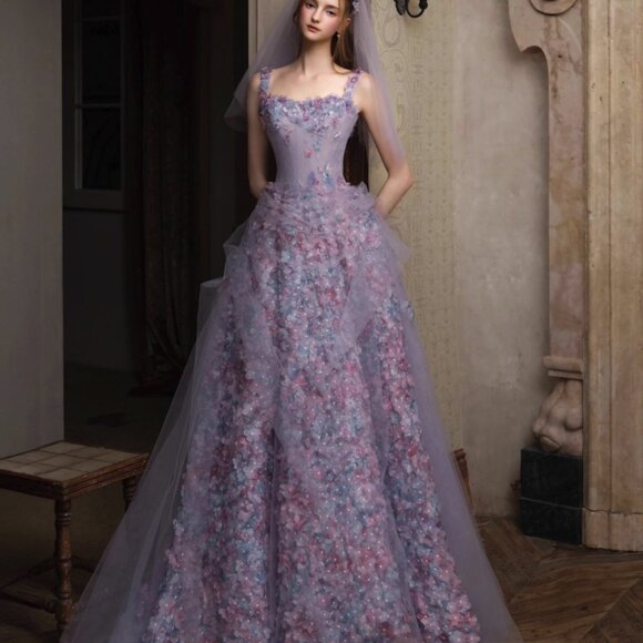 👑Fairy Tale Lilac Purple Ruffled Gown Flower Tulle Dress👑 - Picture 8 of 9
